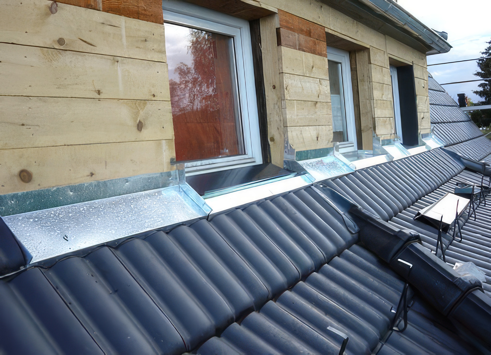 Enrico Fazekas Dachdeckermeister bei der Arbeit